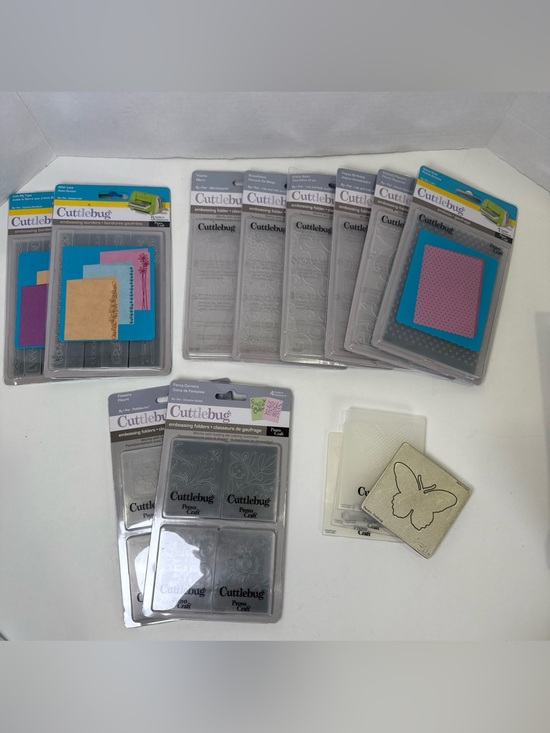 Cuttlebug Other - LOT CUTTLEBUG EMBOSSING FOLDERS & BORDERS 4x6 & 2x2.75 & 3x3.75 Provo Craft NEW
